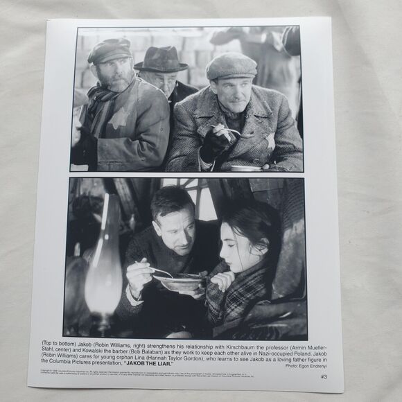Robin Williams Press Photos 1999 Jakob The Liar  Columbia Pictures Lot Of 8 - Picture 9 of 9